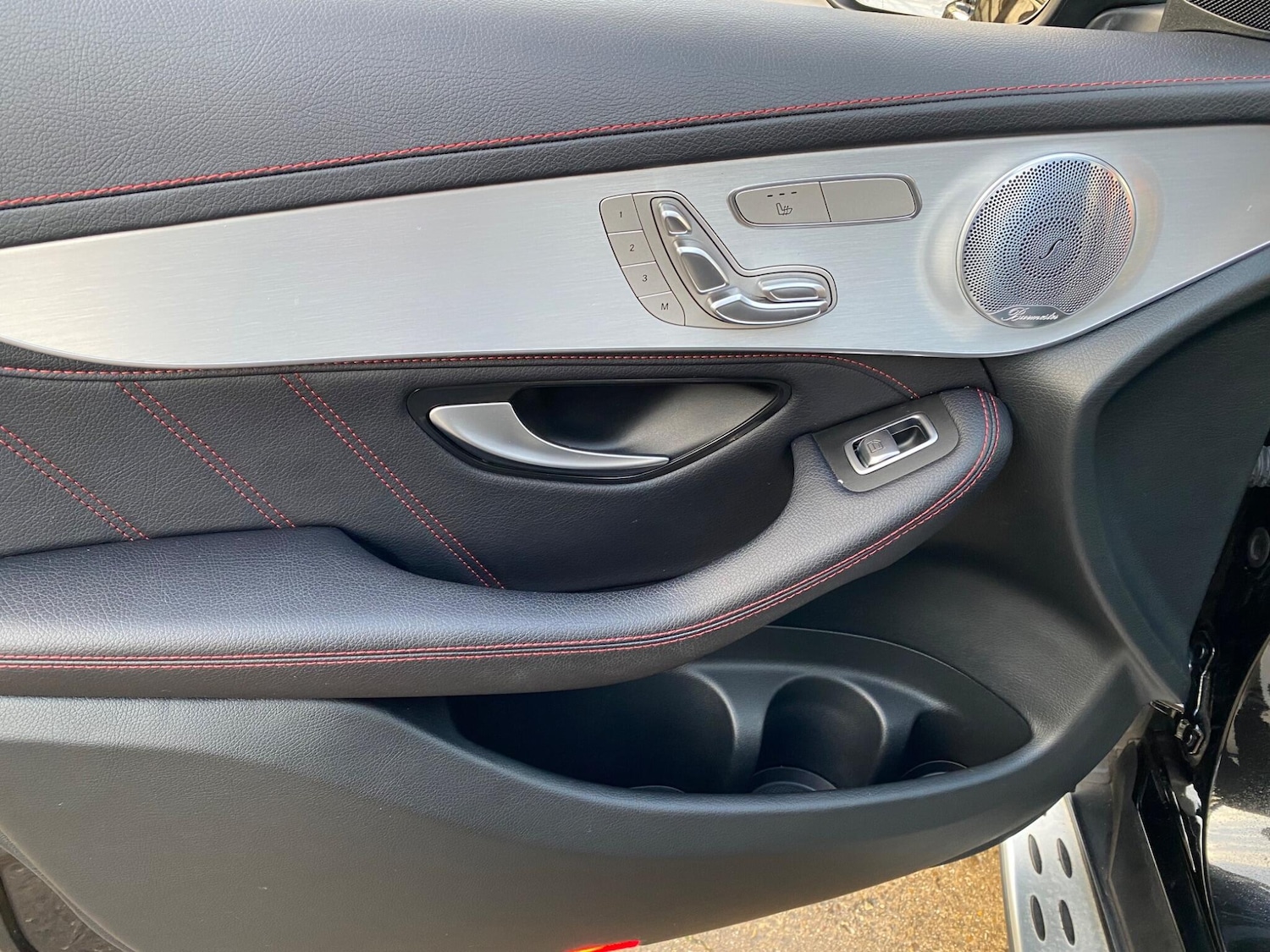 Used Mercedes-Benz GLC 2019 for sale - 77291822: Photo 51