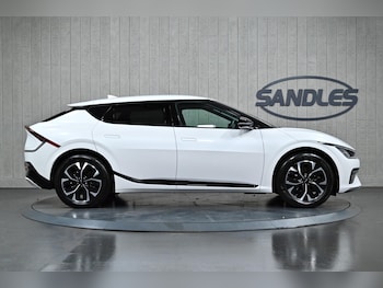 Used Kia EV6 2023 for sale - 76620325: Photo