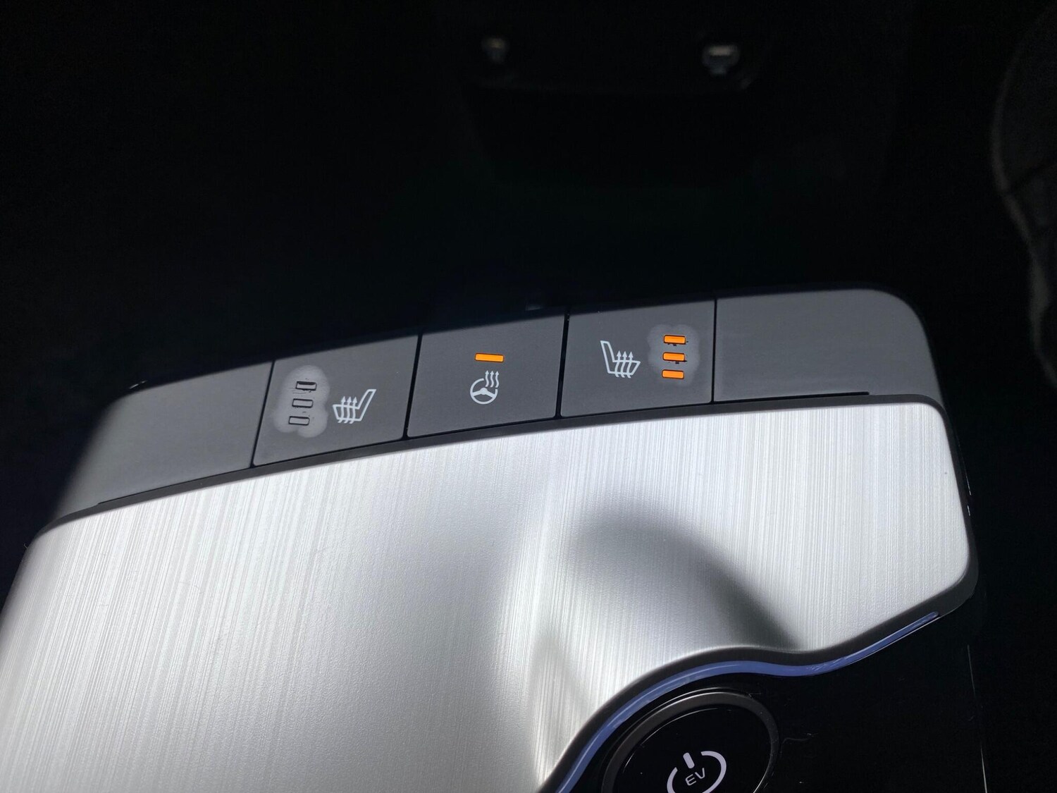 Used Kia EV6 2023 for sale - 76620325: Photo 41