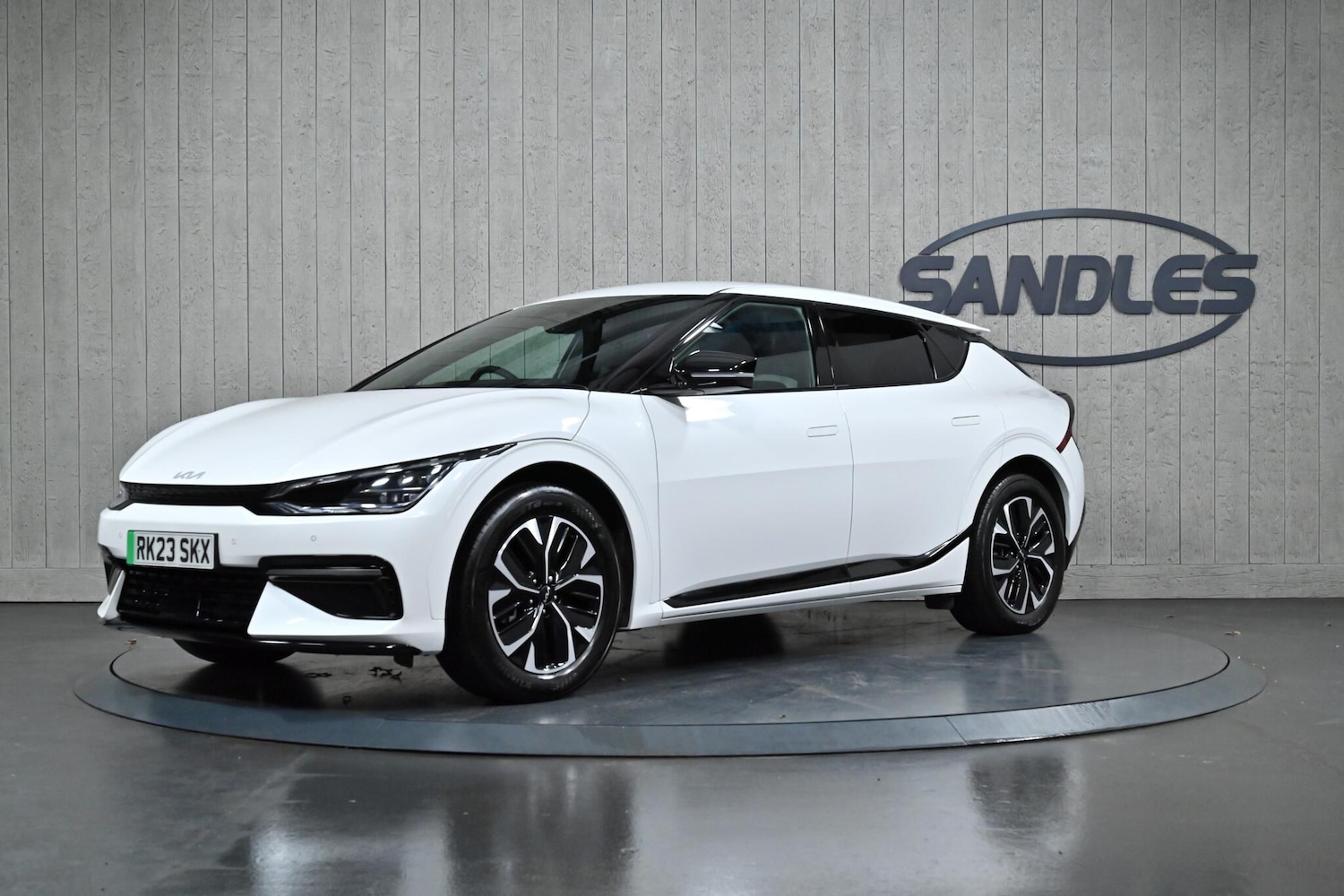 Used Kia EV6 2023 for sale - 76620325: Photo 7