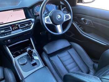 Used BMW 3 Series 2021 for sale - 78276203: Photo