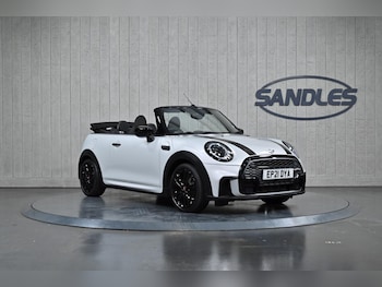 Used MINI Convertible 2021 for sale - 77028981: Photo