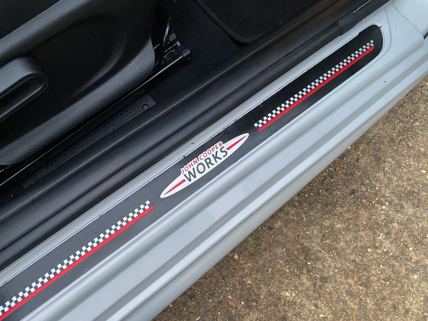 Used MINI Convertible 2021 for sale - 77028981: Photo 23