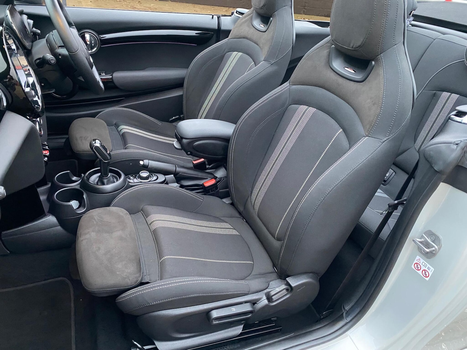 Used MINI Convertible 2021 for sale - 77028981: Photo 25