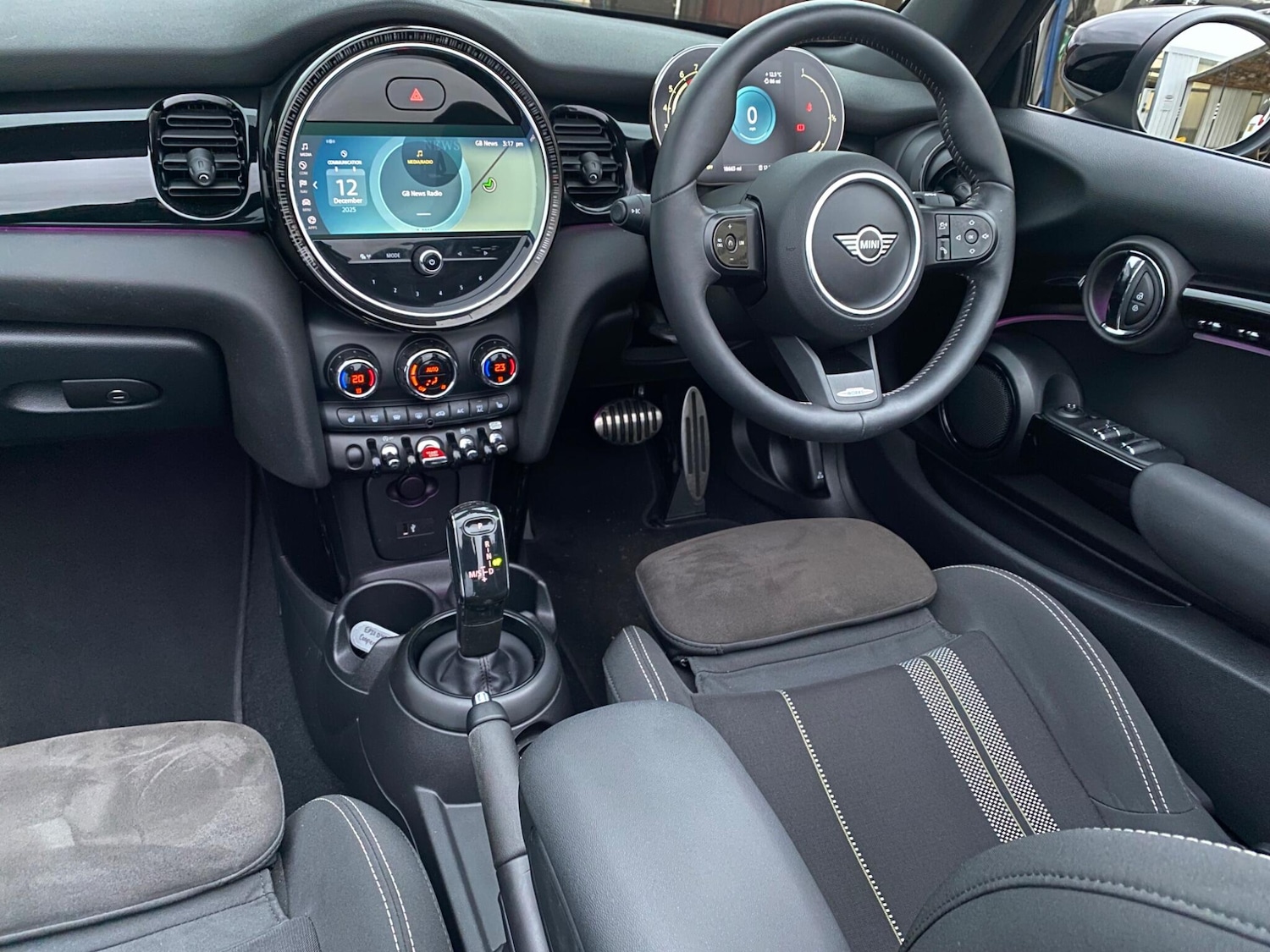 Used MINI Convertible 2021 for sale - 77028981: Photo 29