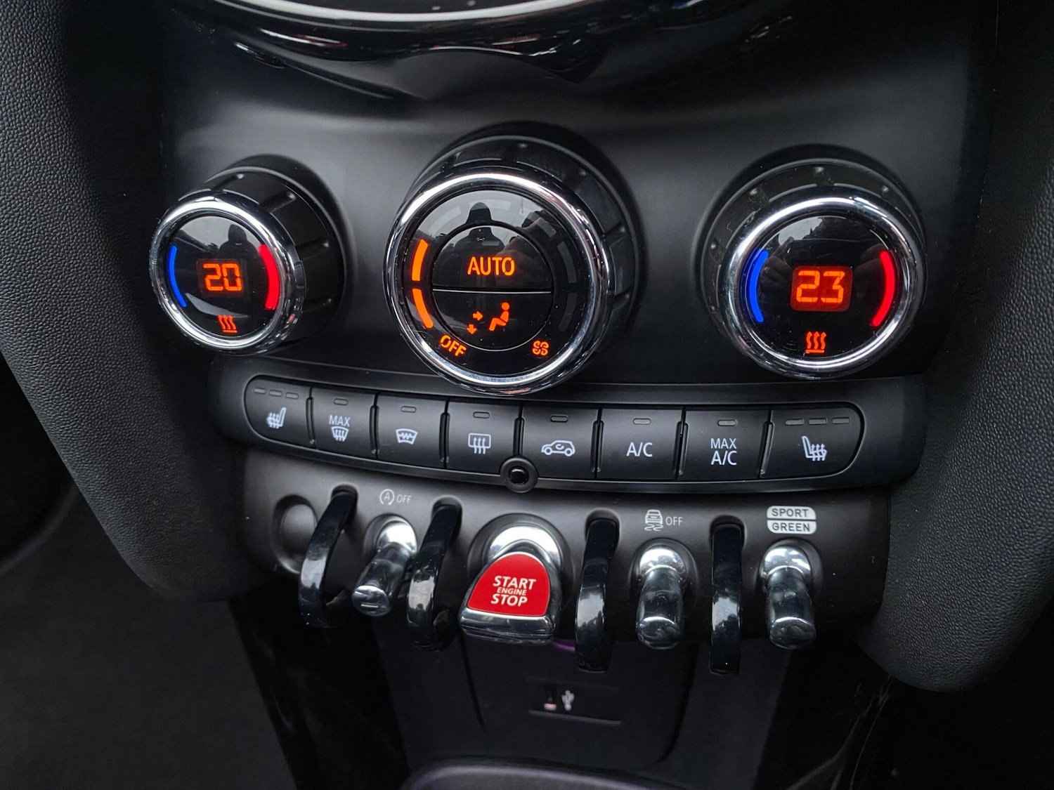 Used MINI Convertible 2021 for sale - 77028981: Photo 38