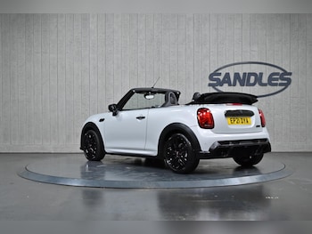 Used MINI Convertible 2021 for sale - 77028981: Photo
