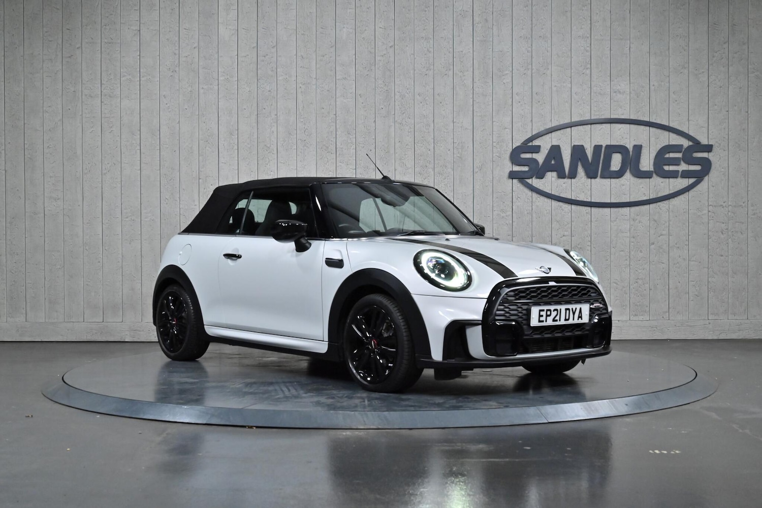 Used MINI Convertible 2021 for sale - 77028981: Photo 9