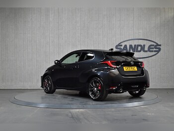 Used Toyota Yaris 2021 for sale - 77510289: Photo