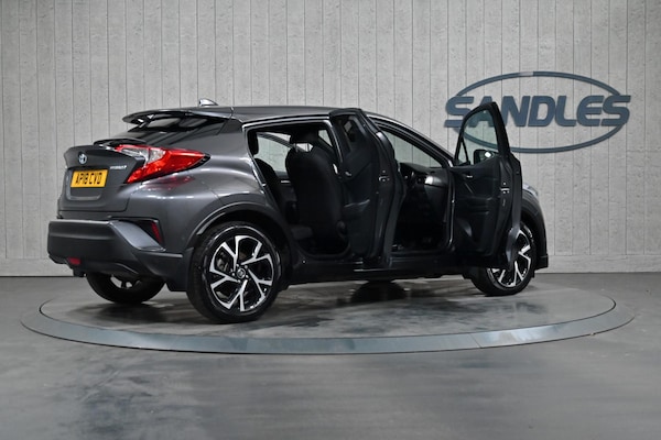 Used Toyota C-HR 2018 for sale - 74990336: Photo 13