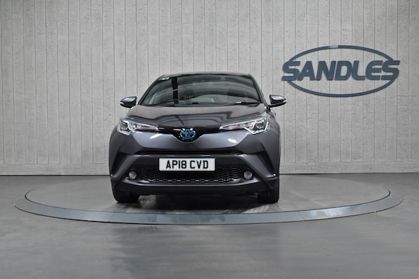 Used Toyota C-HR 2018 for sale - 74990336: Photo 2