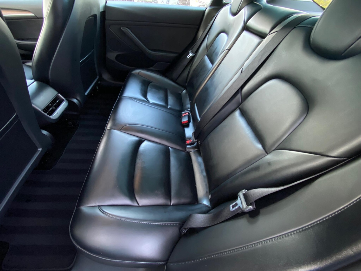 Used Tesla Model 3 2022 for sale - 76992210: Photo 29