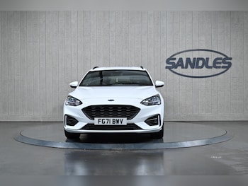 Used Ford Focus 2021 for sale - 76850426: Photo
