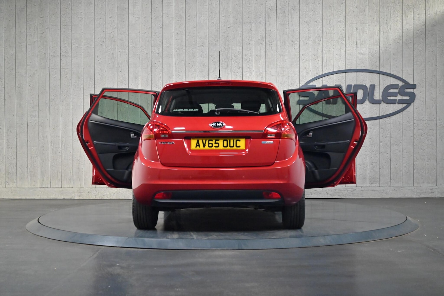 Used Kia Venga 2015 for sale - 76993273: Photo 13