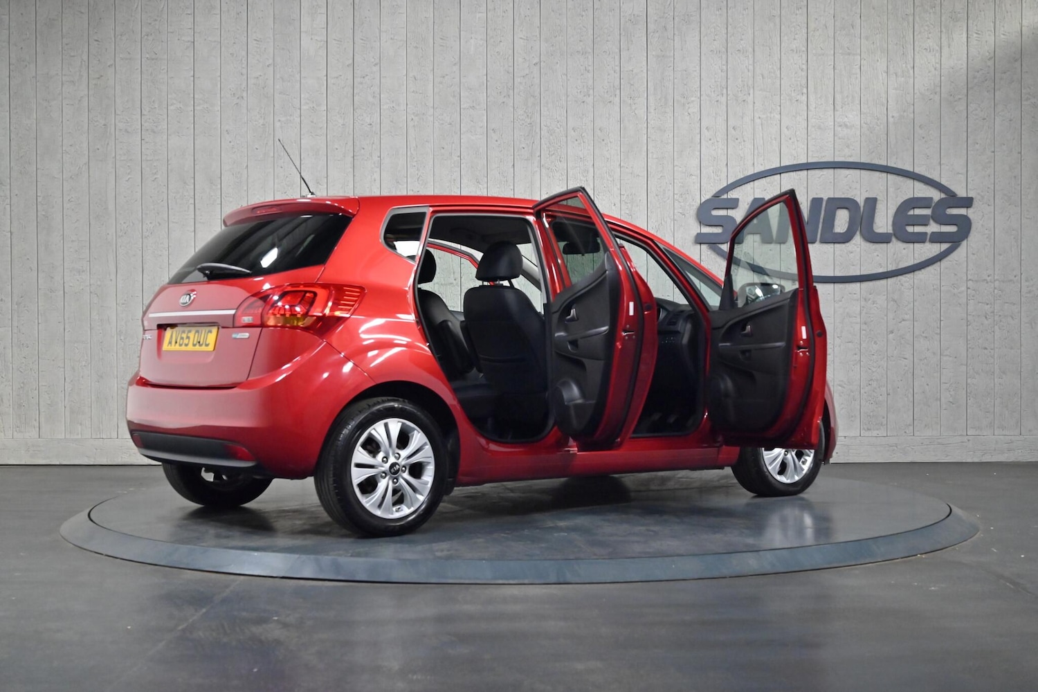 Used Kia Venga 2015 for sale - 76993273: Photo 14