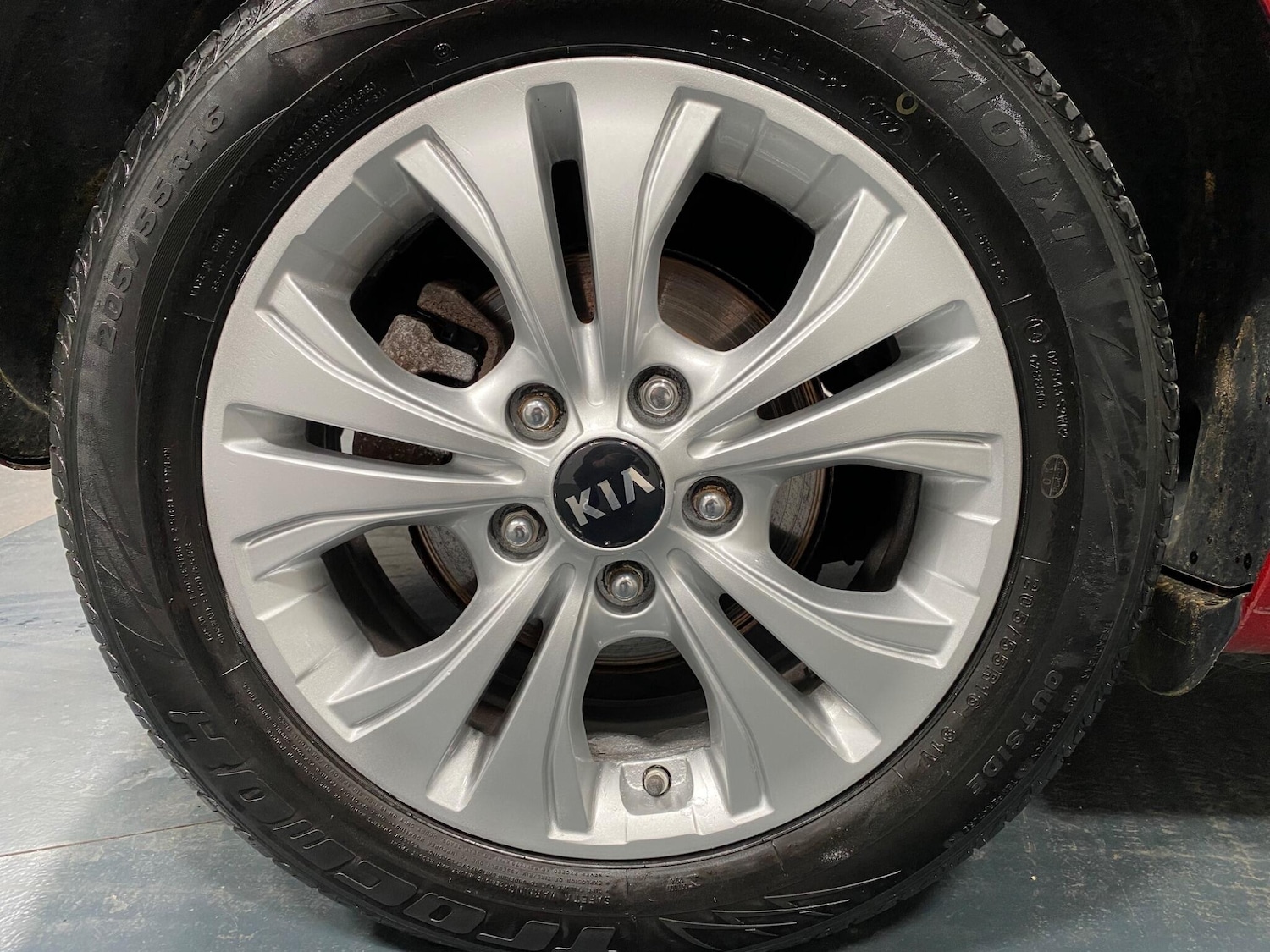 Used Kia Venga 2015 for sale - 76993273: Photo 19