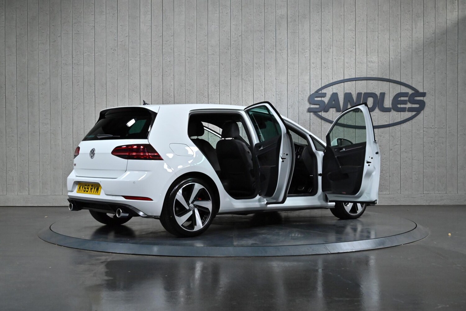 Used Volkswagen Golf 2019 for sale - 76377923: Photo 13