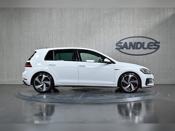 Used Volkswagen Golf 2019 for sale - 76377923: Photo