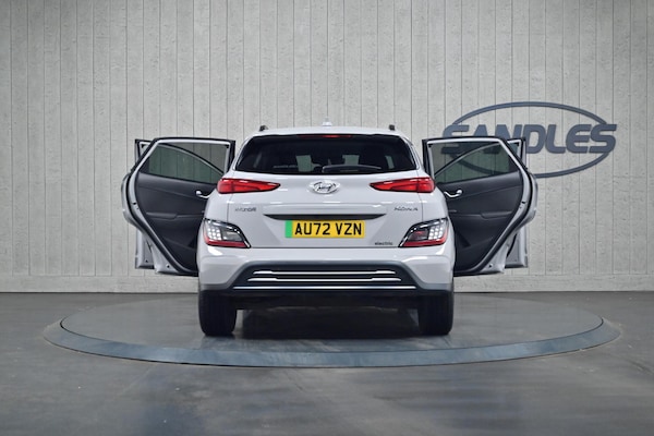 Used Hyundai KONA 2023 for sale - 75990185: Photo 12