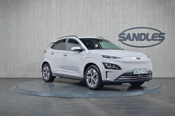 Used Hyundai KONA 2023 for sale - 75990185: Photo 1