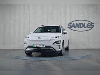 Used Hyundai KONA 2023 for sale - 75990185: Photo 2