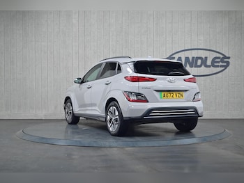 Used Hyundai KONA 2023 for sale - 75990185: Photo 4