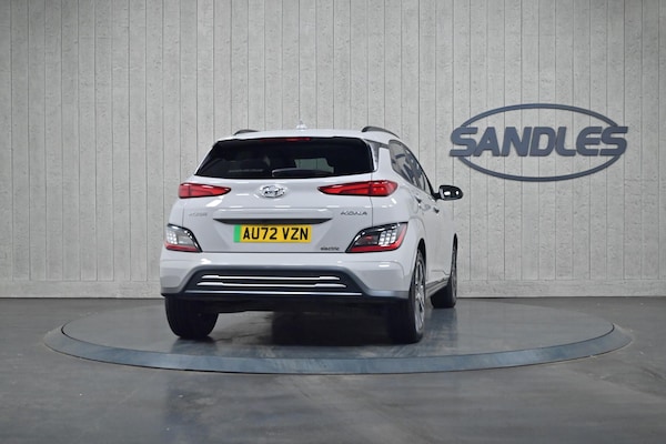 Used Hyundai KONA 2023 for sale - 75990185: Photo 5