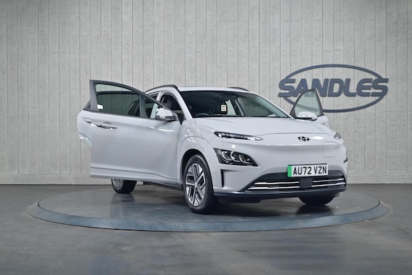 Used Hyundai KONA 2023 for sale - 75990185: Photo 8