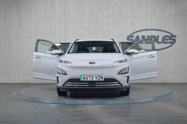 Used Hyundai KONA 2023 for sale - 75990185: Photo 9