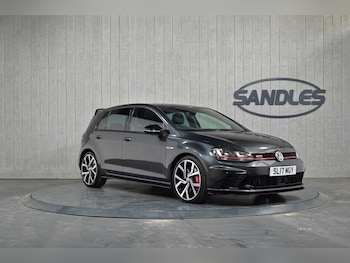 Used Volkswagen Golf 2017 for sale - 78615396: Photo