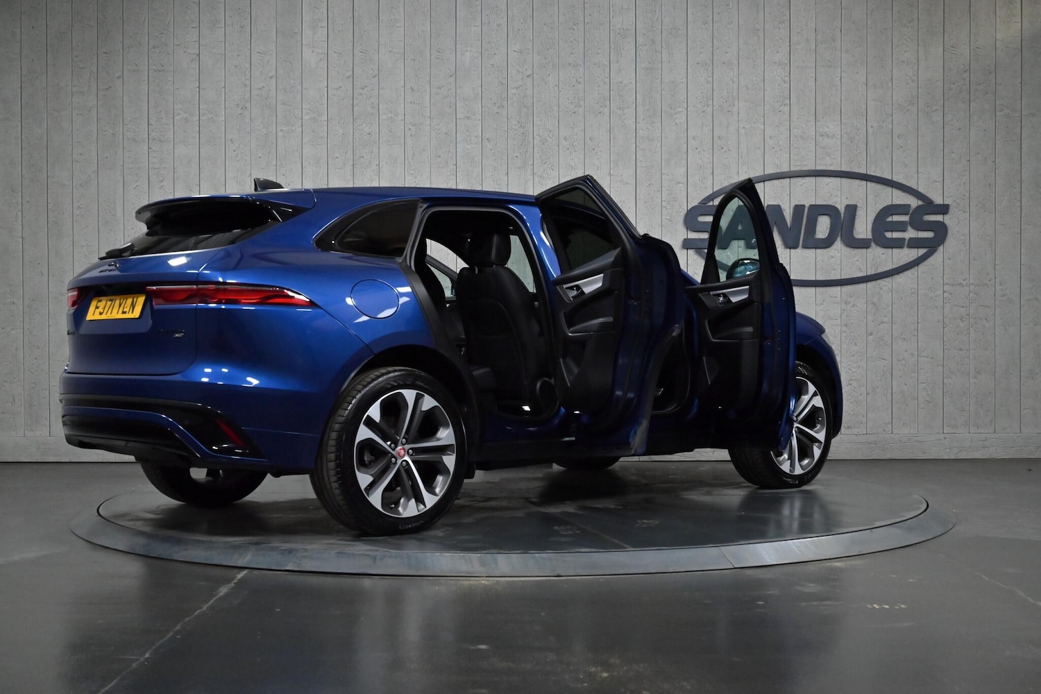 Used Jaguar F-Pace 2022 for sale - 77266668: Photo 13