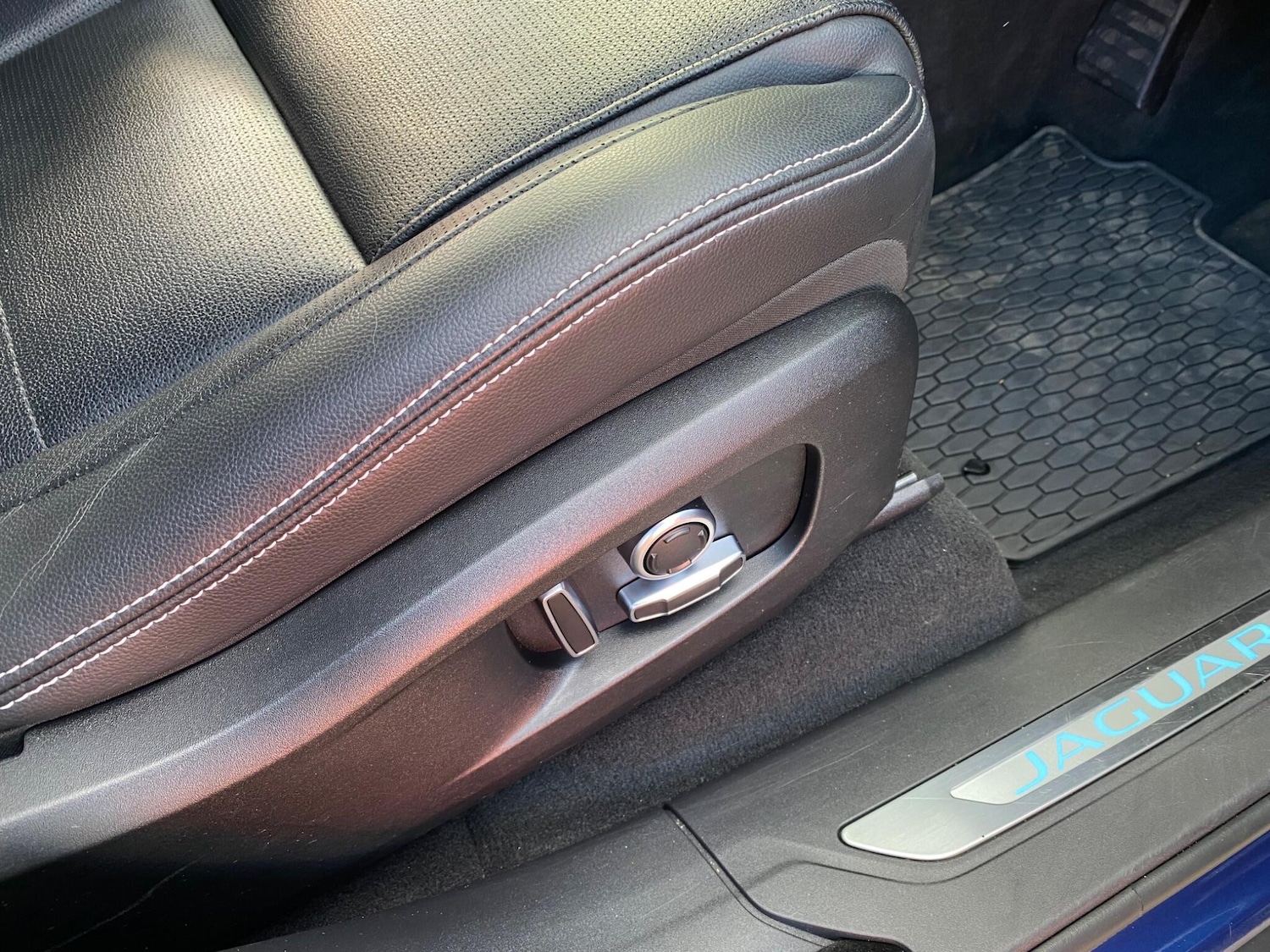 Used Jaguar F-Pace 2022 for sale - 77266668: Photo 26