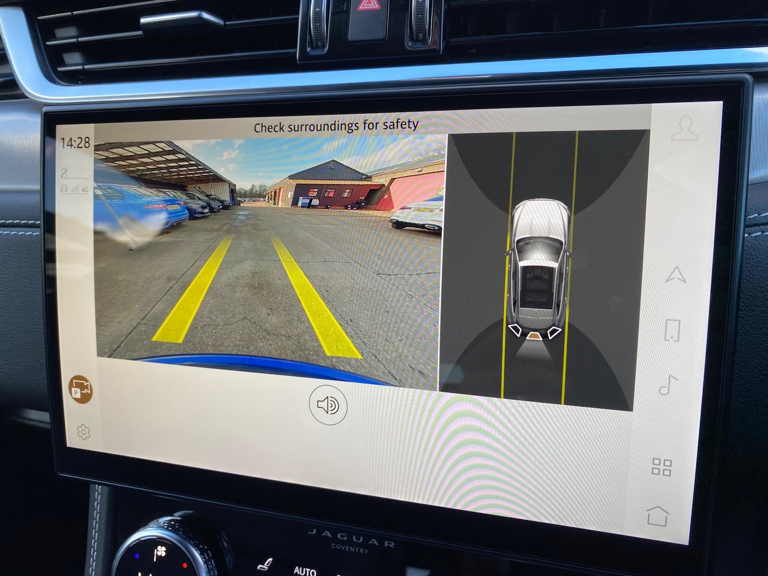 Used Jaguar F-Pace 2022 for sale - 77266668: Photo 40