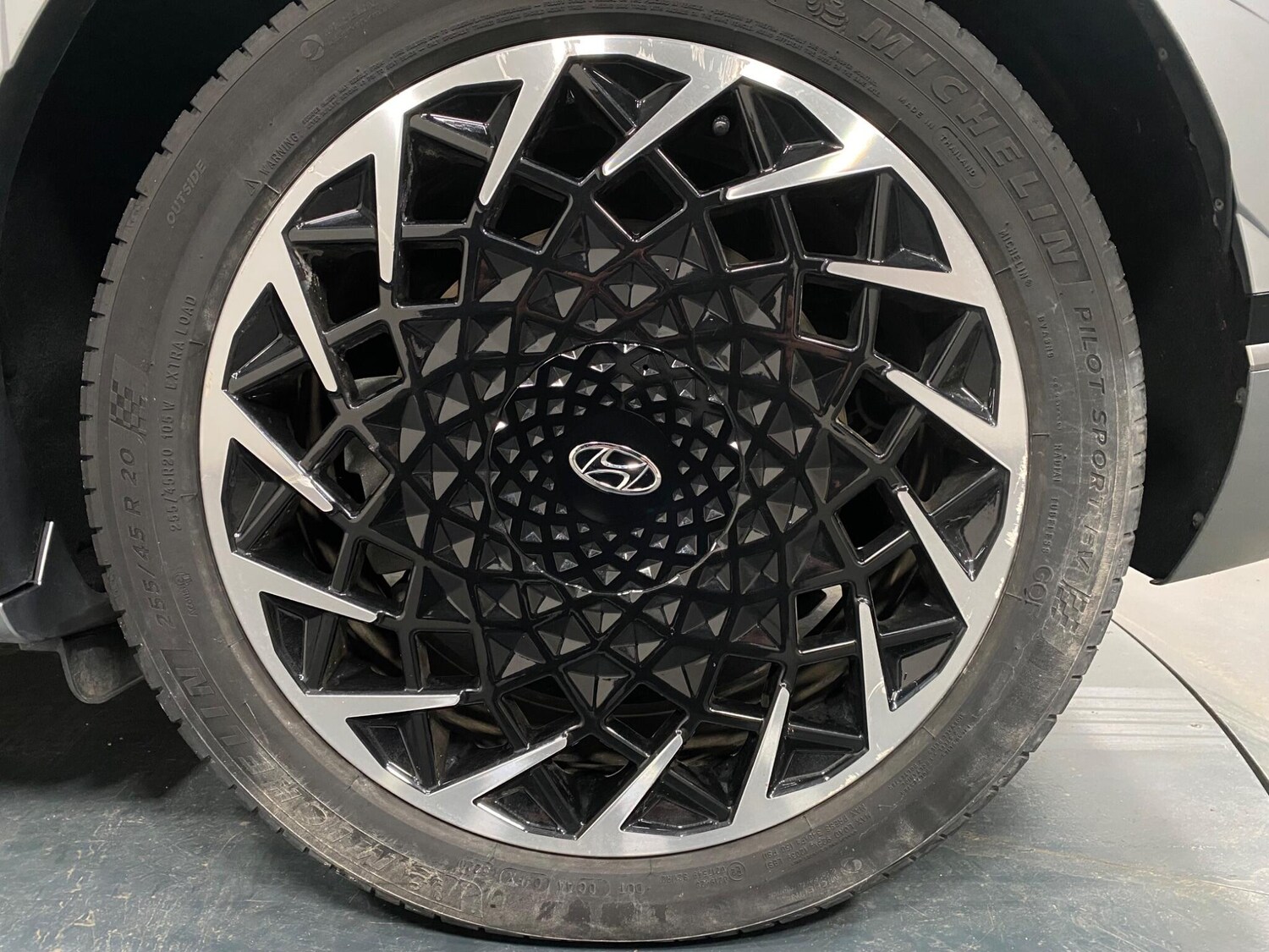 Used Hyundai IONIQ 5 2021 for sale - 76727161: Photo 18