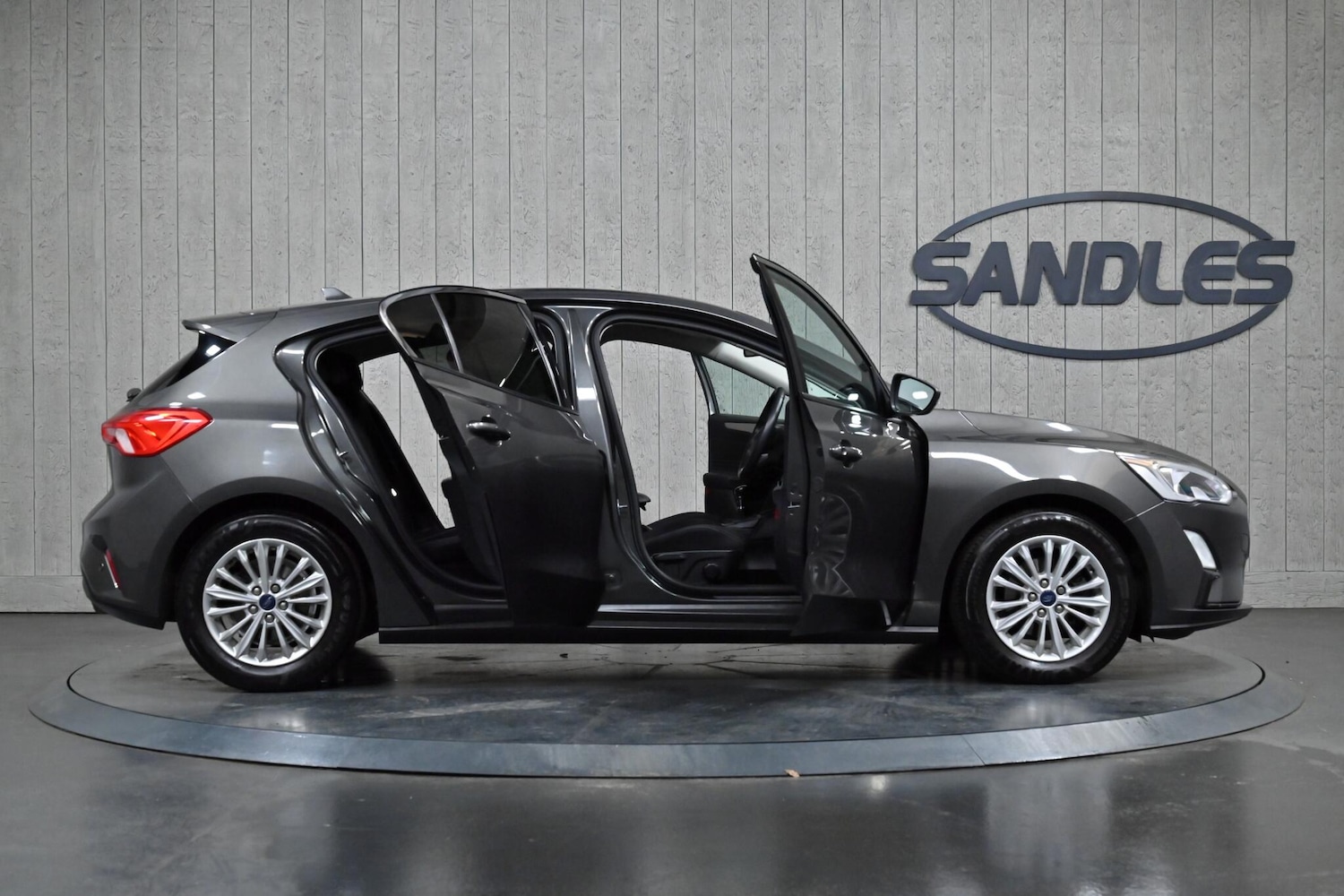 Used Ford Focus 2018 for sale - 76849689: Photo 10