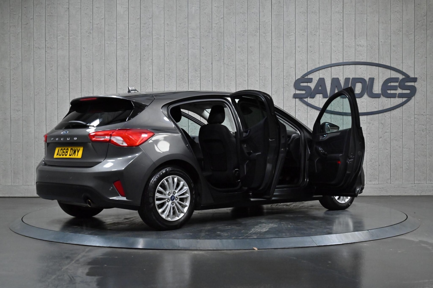 Used Ford Focus 2018 for sale - 76849689: Photo 13