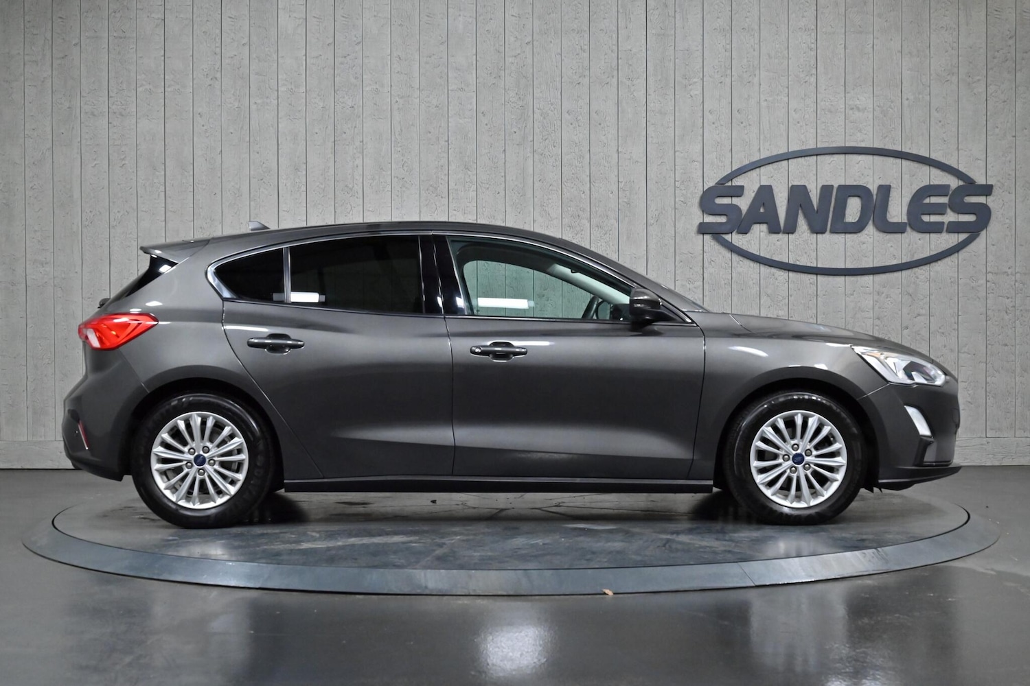 Used Ford Focus 2018 for sale - 76849689: Photo 3