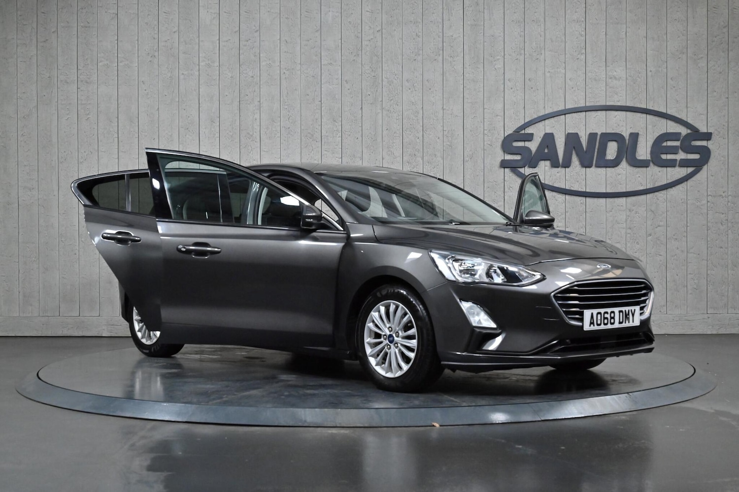 Used Ford Focus 2018 for sale - 76849689: Photo 8