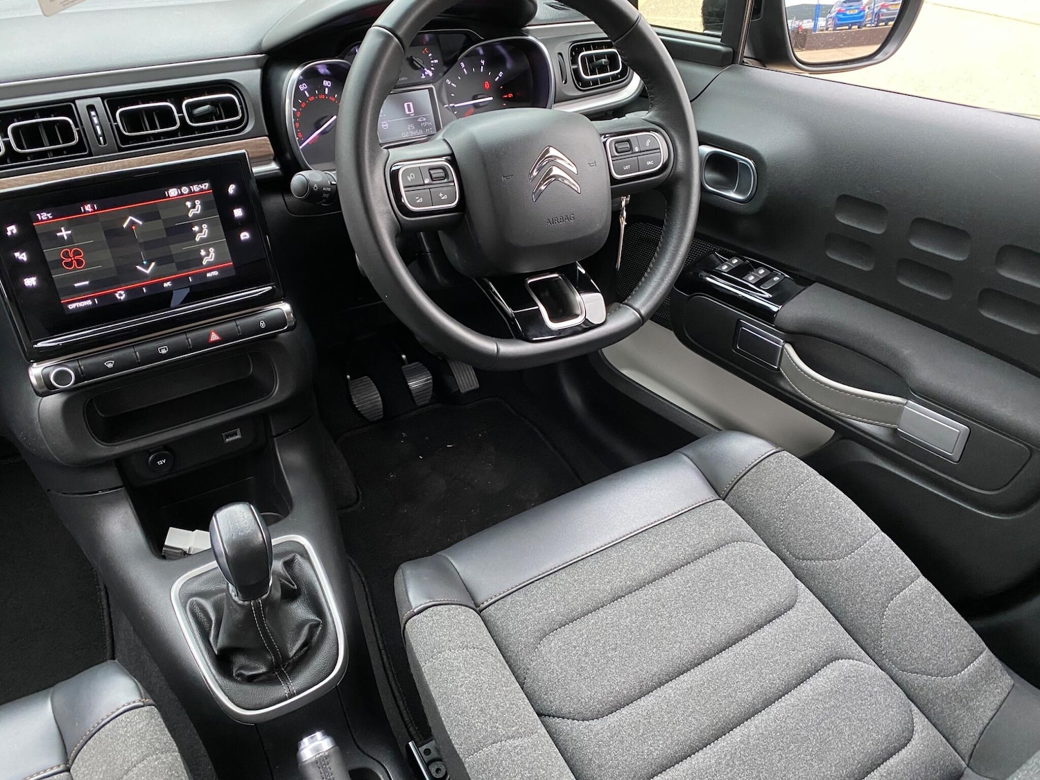 Used Citroen C3 2022 for sale - 77646289: Photo 2