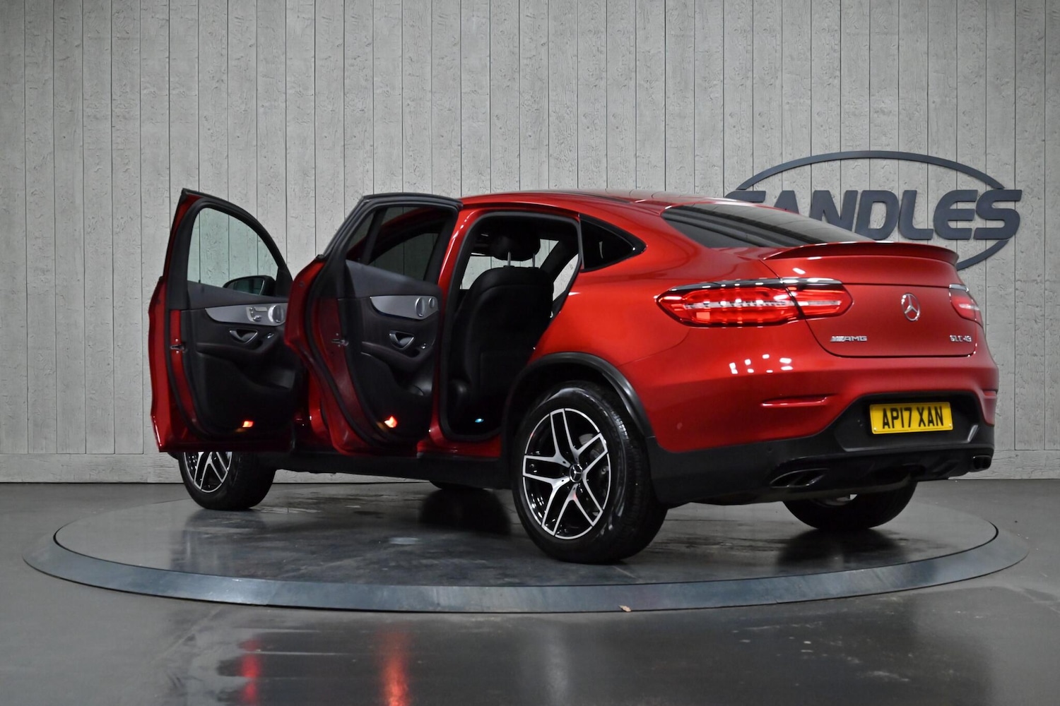 Used Mercedes-Benz GLC 2017 for sale - 76849625: Photo 11