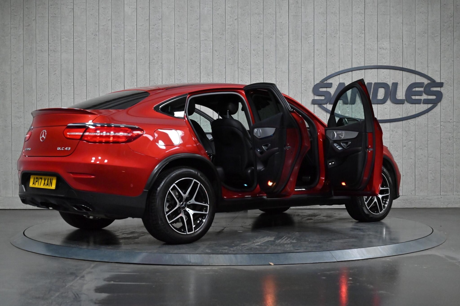 Used Mercedes-Benz GLC 2017 for sale - 76849625: Photo 13