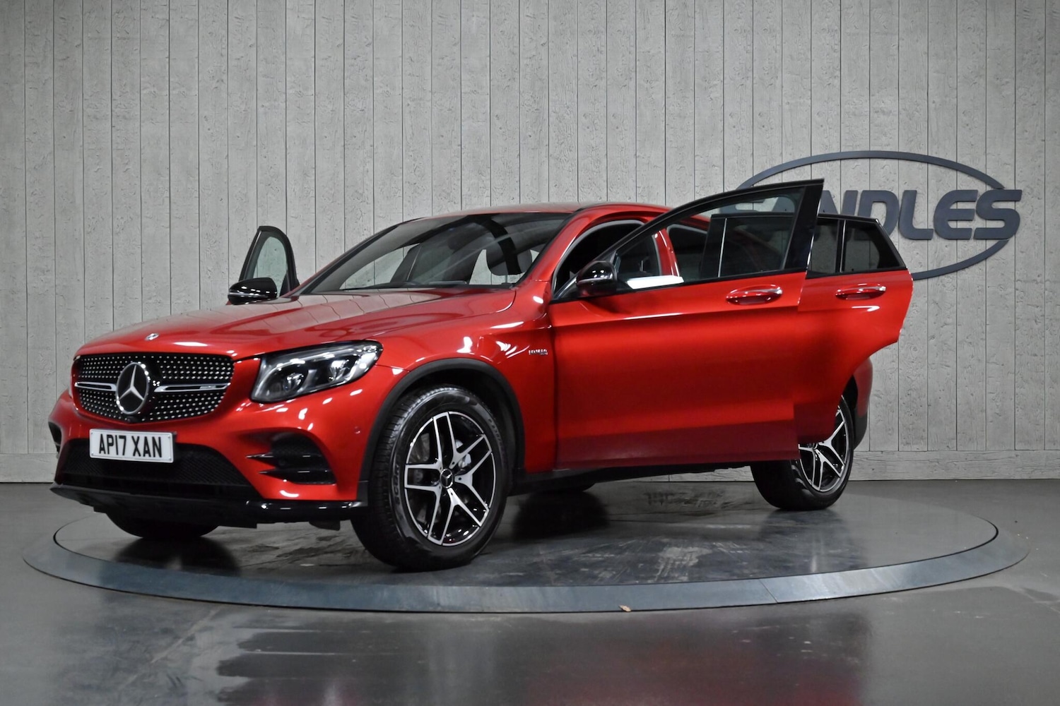 Used Mercedes-Benz GLC 2017 for sale - 76849625: Photo 14