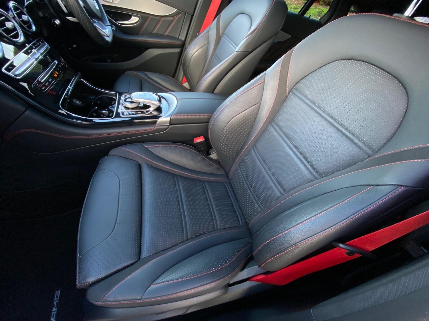 Used Mercedes-Benz GLC 2017 for sale - 76849625: Photo 26