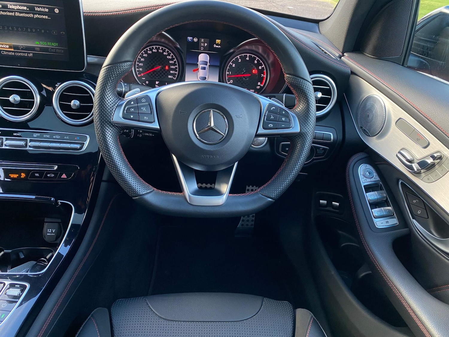 Used Mercedes-Benz GLC 2017 for sale - 76849625: Photo 30