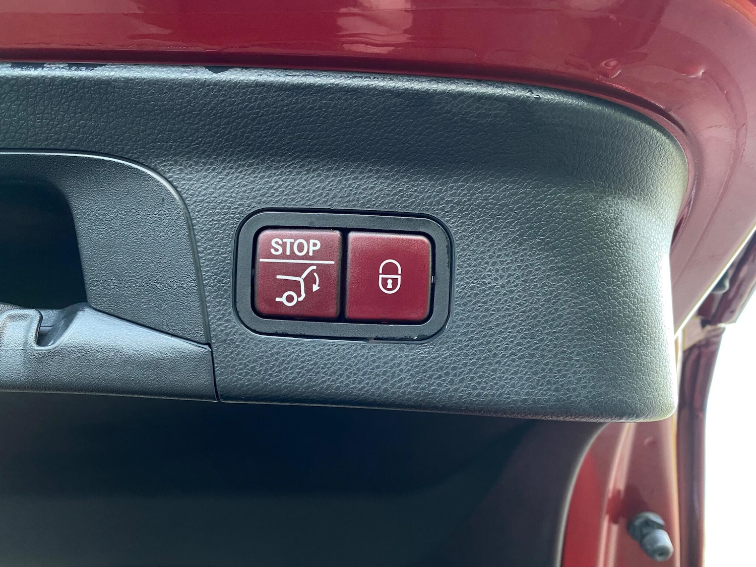 Used Mercedes-Benz GLC 2017 for sale - 76849625: Photo 56