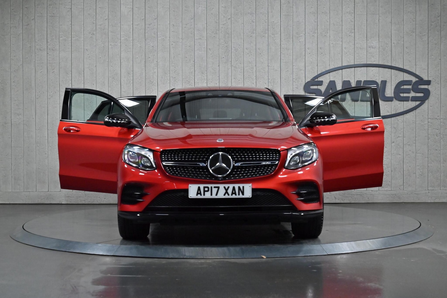 Used Mercedes-Benz GLC 2017 for sale - 76849625: Photo 9