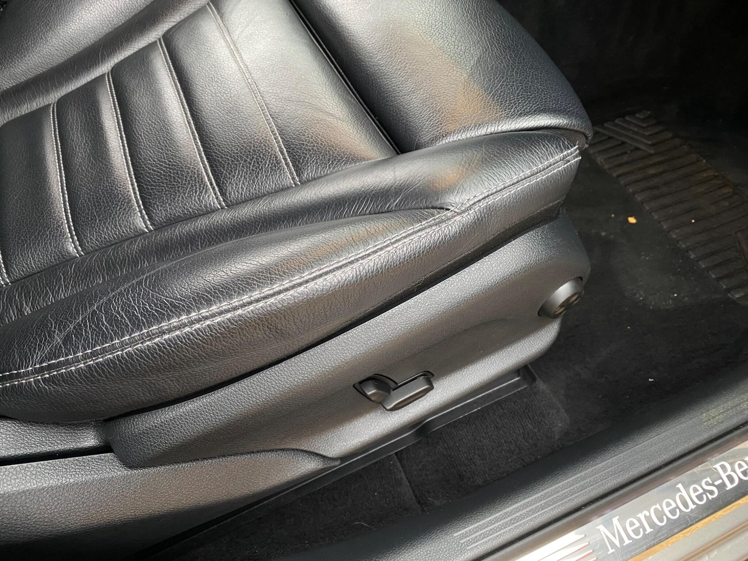 Used Mercedes-Benz GLC 2020 for sale - 76657805: Photo 29