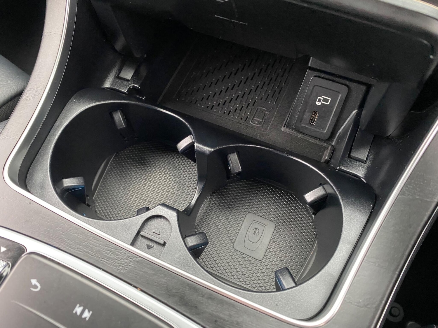 Used Mercedes-Benz GLC 2020 for sale - 76657805: Photo 42