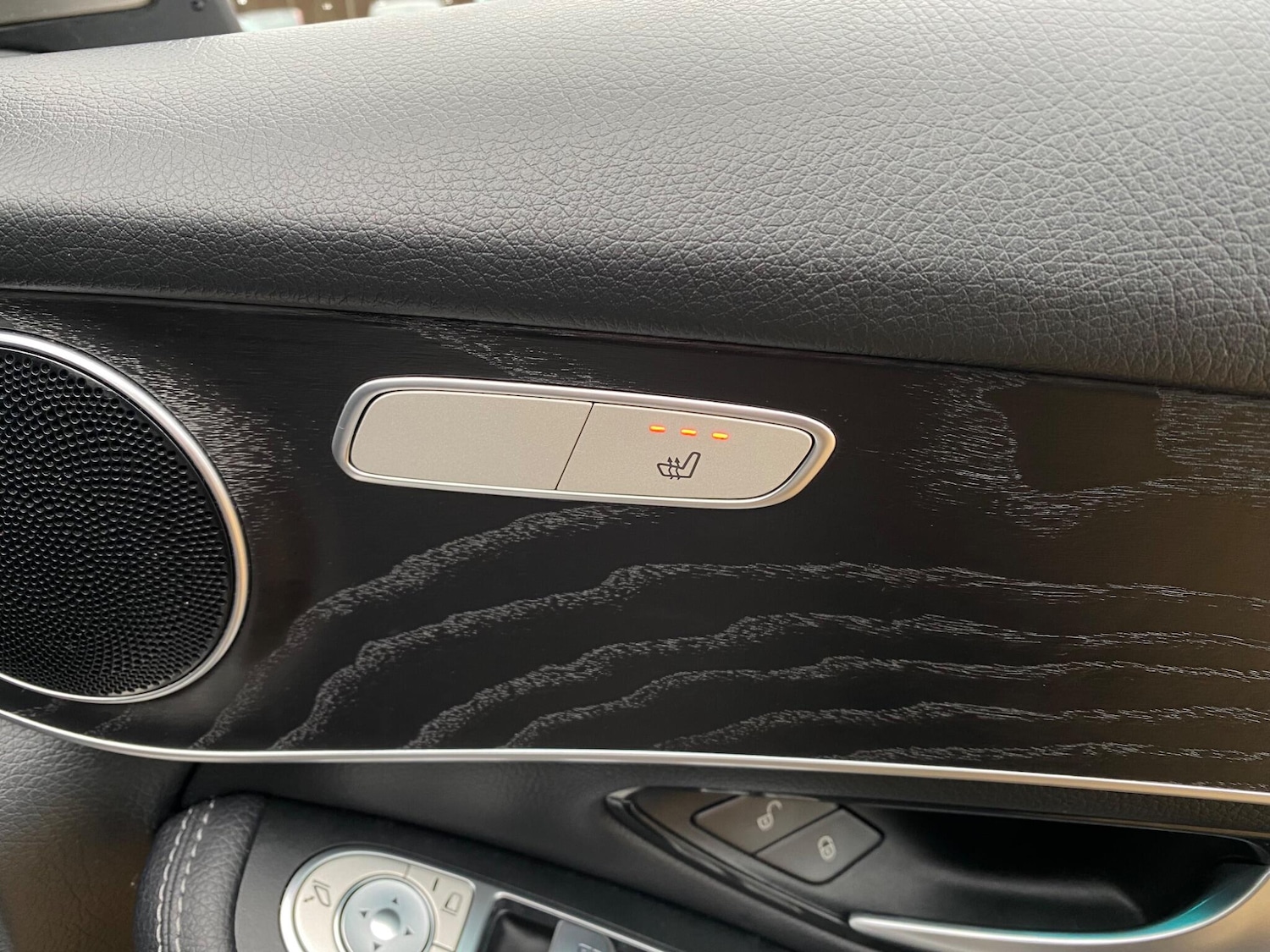 Used Mercedes-Benz GLC 2020 for sale - 76657805: Photo 52