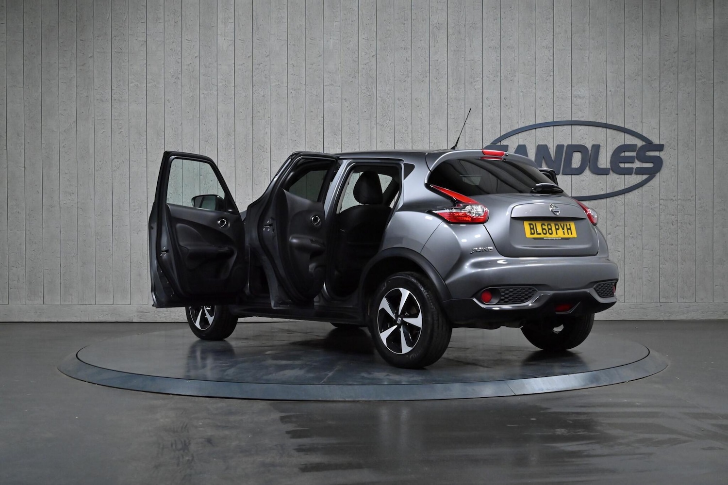 Used Nissan Juke 2018 for sale - 76377848: Photo 11